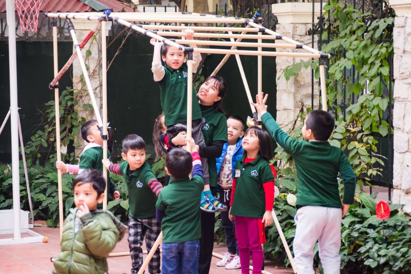 rèn cho trẻ tính kiên cường